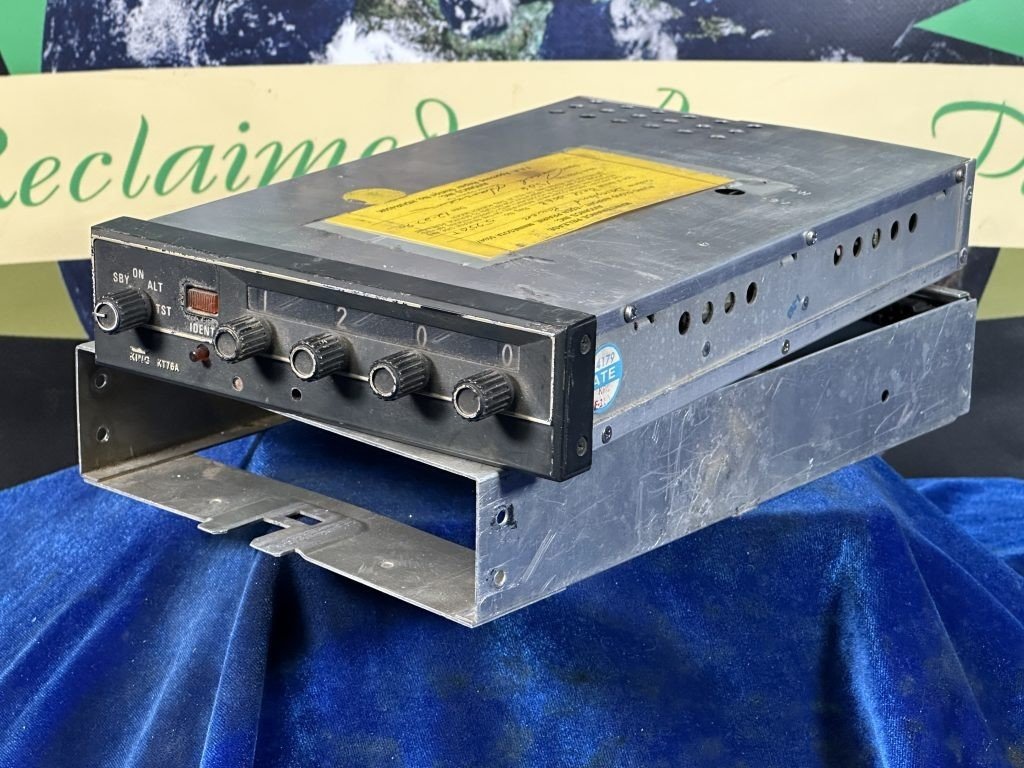Bendix King TRANSPONDER + TRAY P