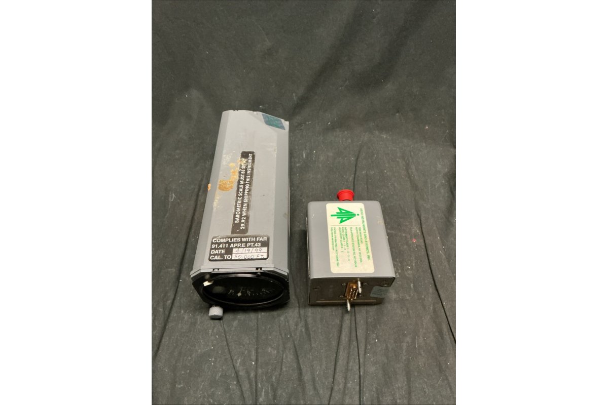 Unbranded Altimeter