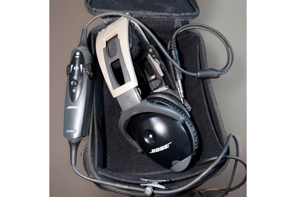 Bose A10 Aviation Pilot Headset -