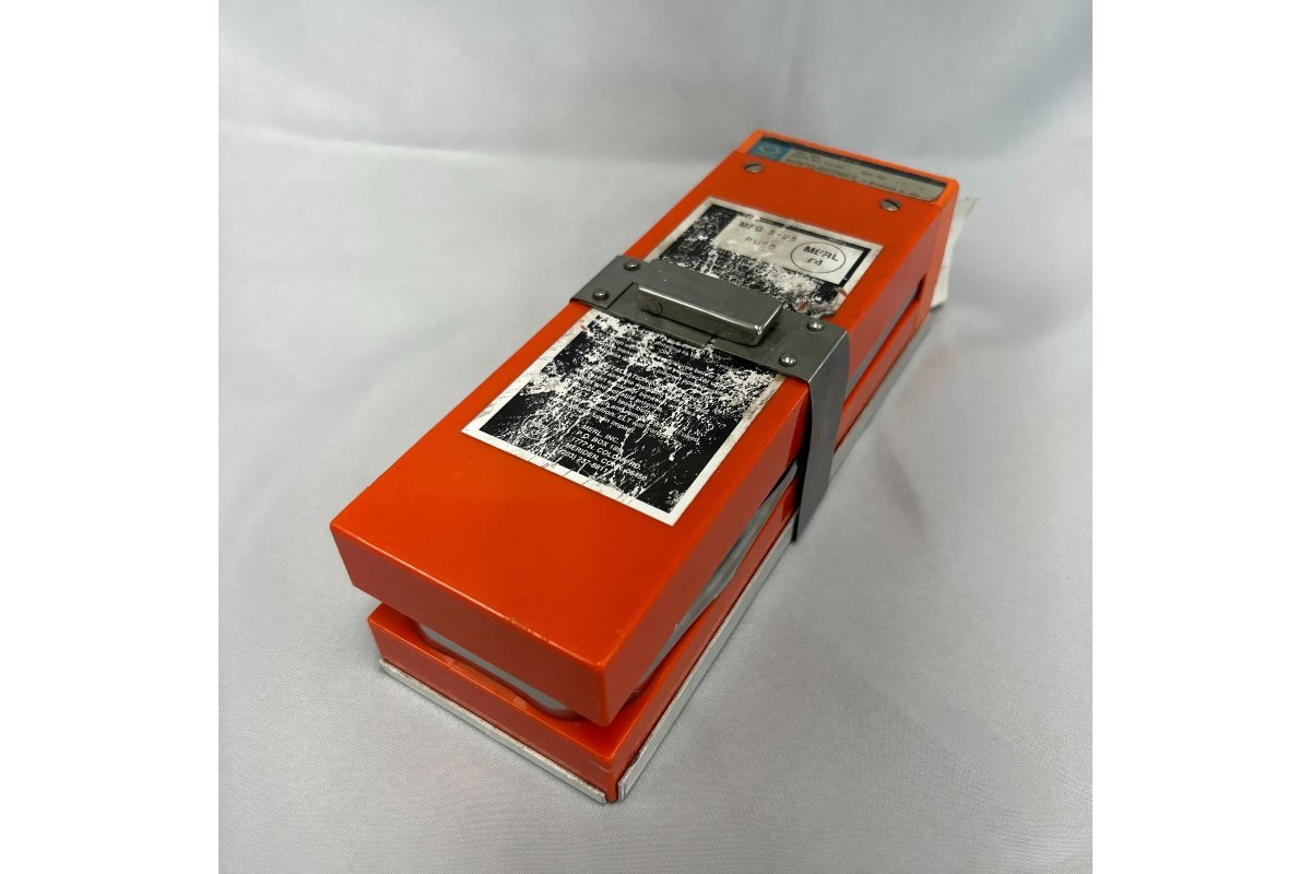 Narco ELT-10 Avionics Emergency Locator Transmitter