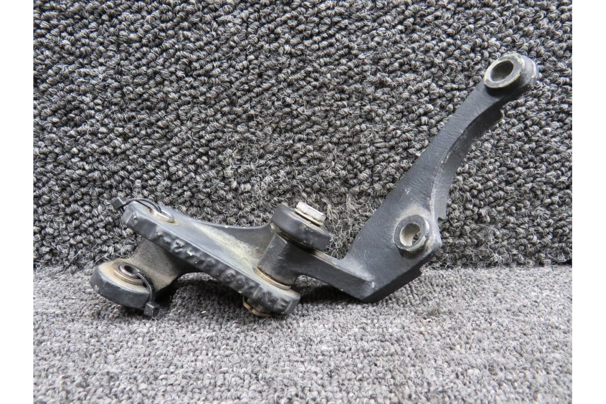 Schweizer 269A8442-2, 269A8430 269C Throttle Control