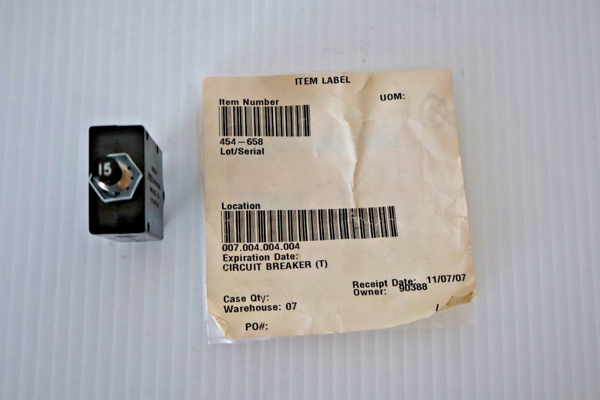 Wood Electric Piper 454-658 15 Amp Circuit Breaker