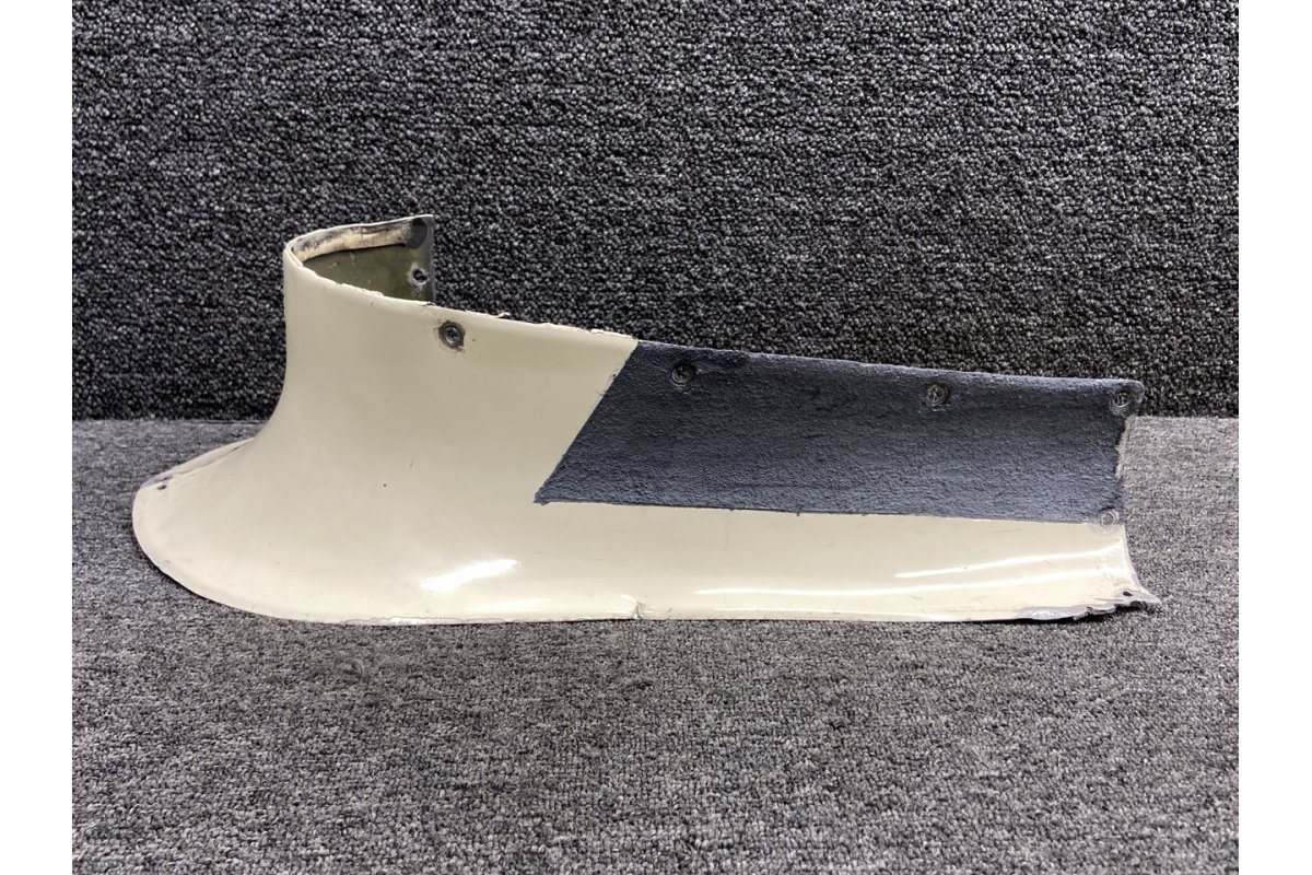 Cessna Aircraft Parts 0800056-38 Cessna 310Q Forward Wing