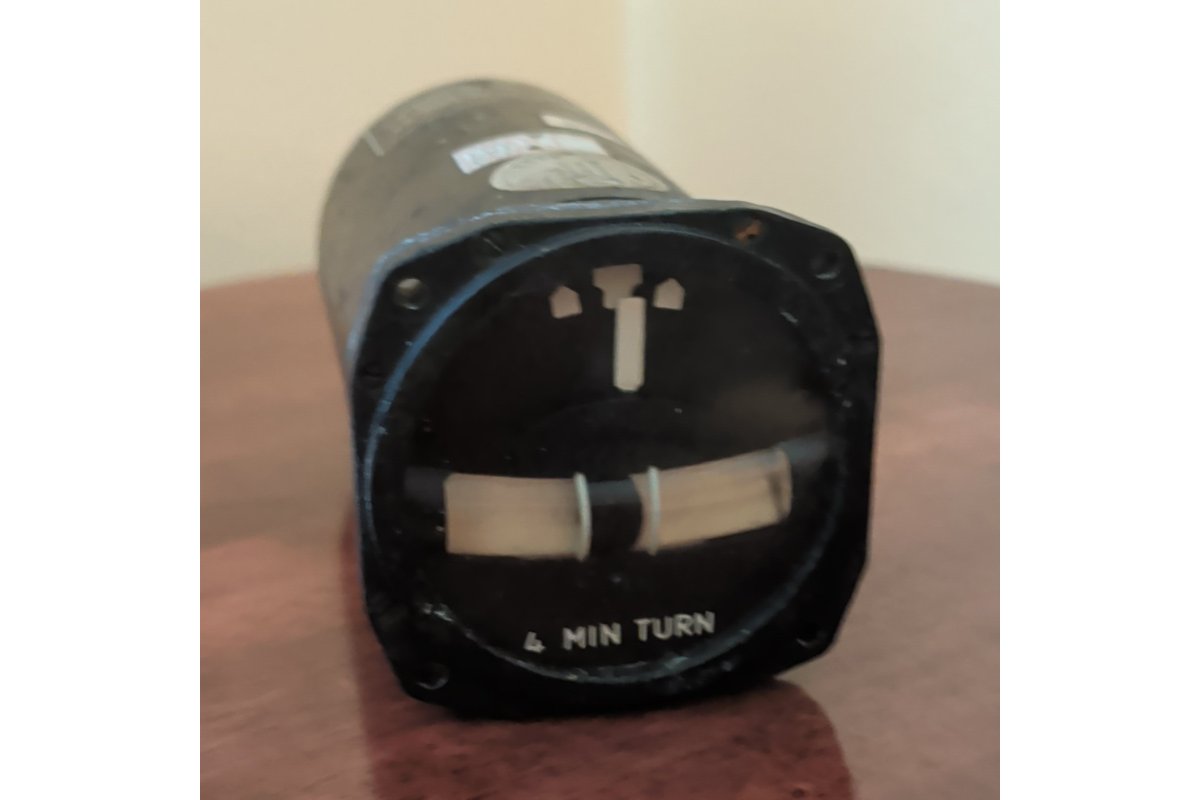 Unbranded Bank and Turn type C-6