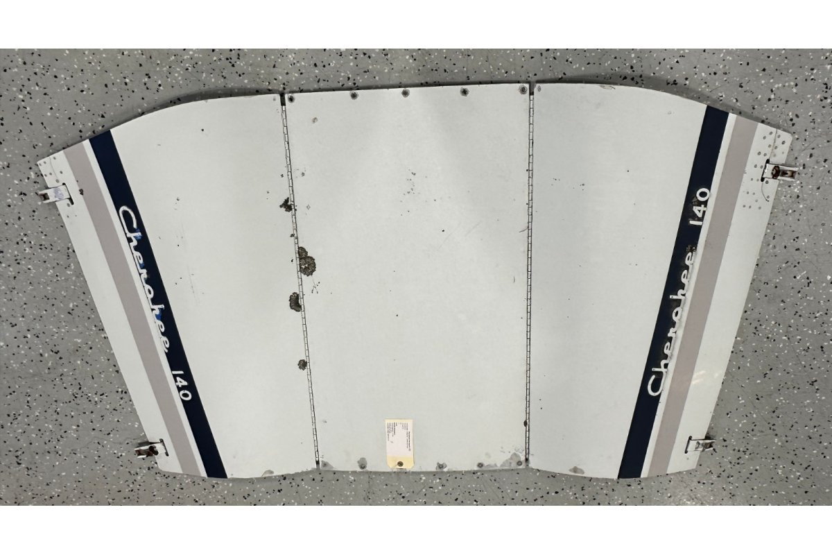 Piper PA 28-140 CHEROKEE COWLING ASSY