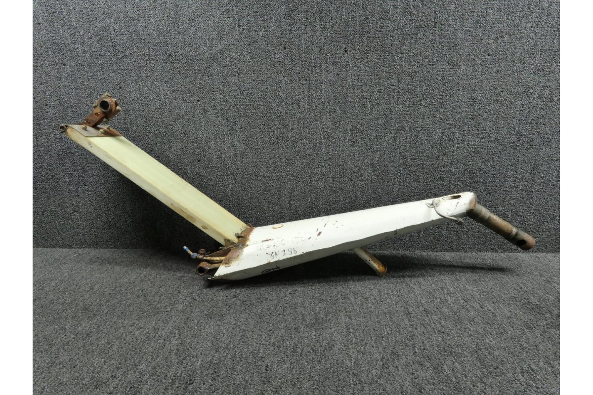 Aero Commander 37002-2 100-150 Main Landing Gear