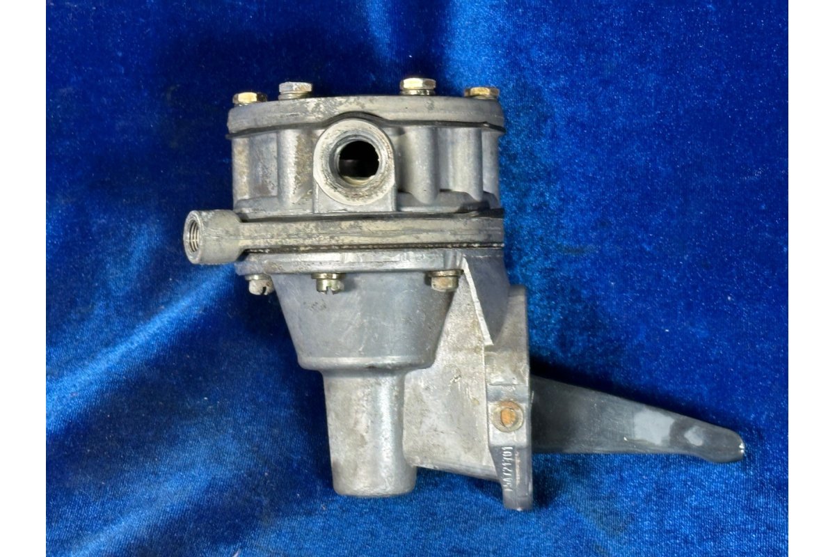Lycoming FUEL PUMP - LOW PRESSURE