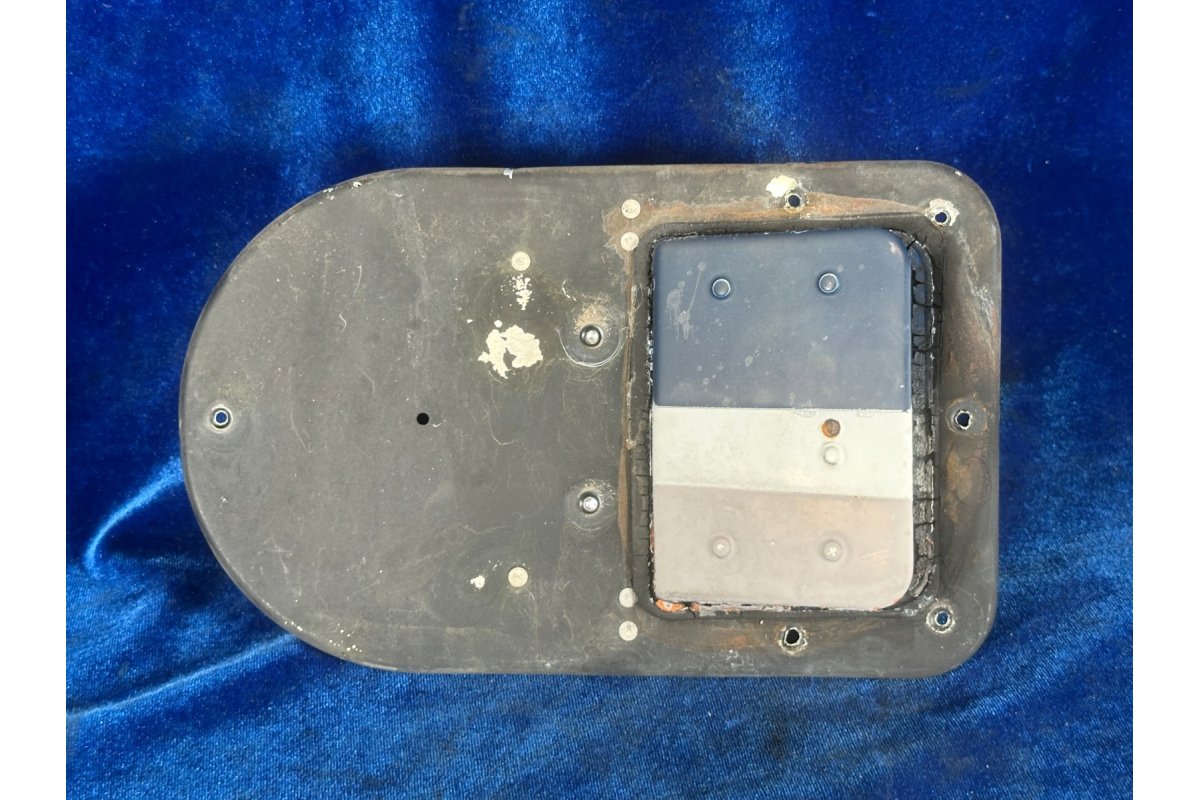 Piper PA 28-140 DOOR & ACTUATOR