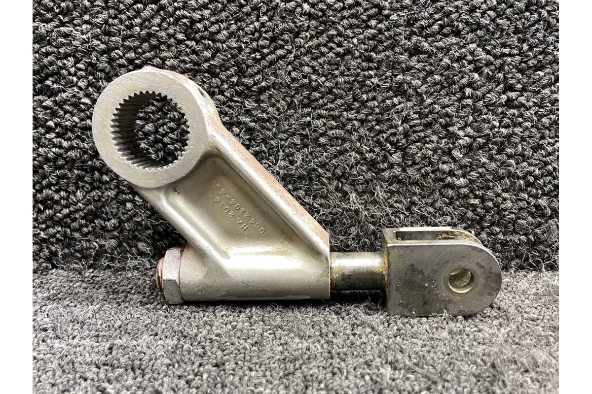 Cessna Aircraft Parts 0842104-3, 5045211-2 Cessna 421B Nose