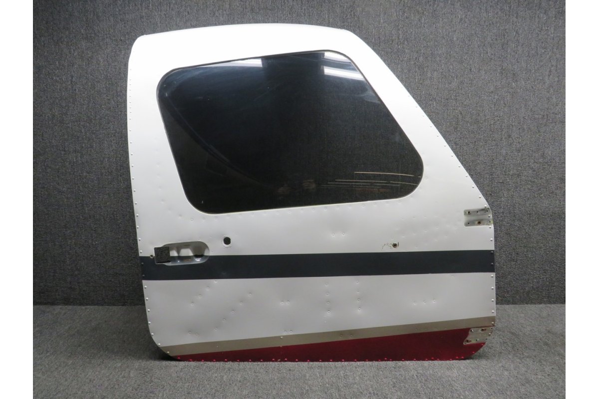 Piper Aircraft Parts 66652-013 Piper PA34-200T Forward Cabin