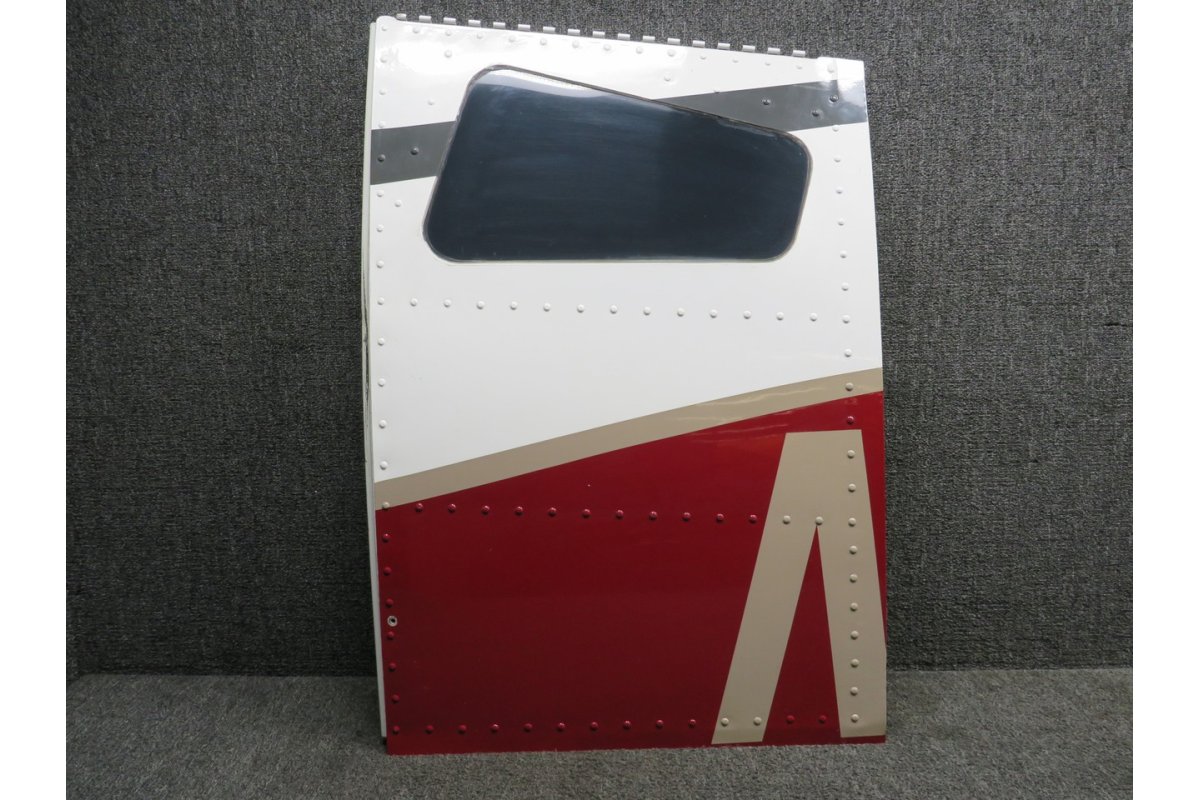 Piper Aircraft Parts 69858-002 Piper PA34-200T Cargo Door Assy