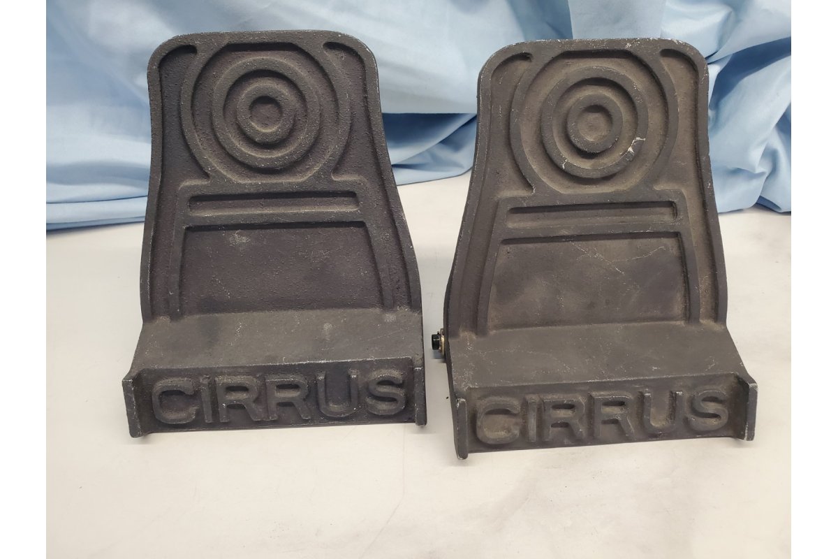 Cirrus Rudder Pedals