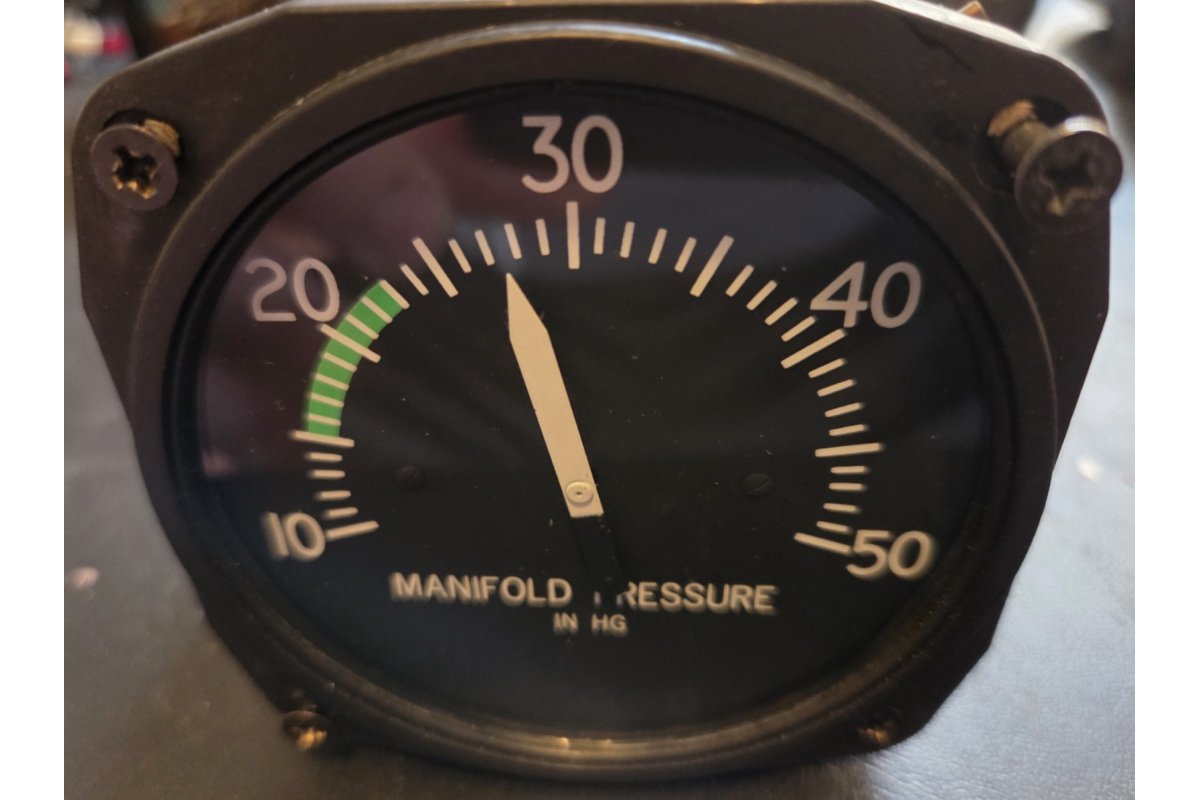 Cessna Manifold Pressure Gauge C662035-01011 -