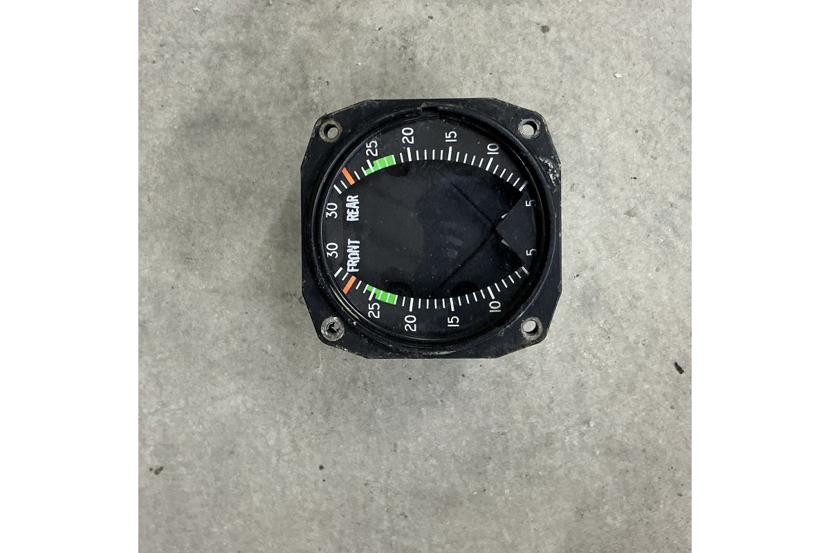 Cessna P337 RPM Gauge