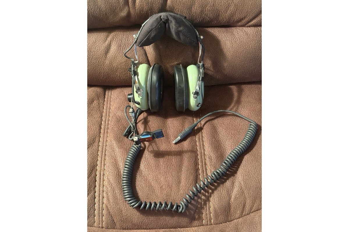 David Clark H10-76 Aviation Headset Untested P