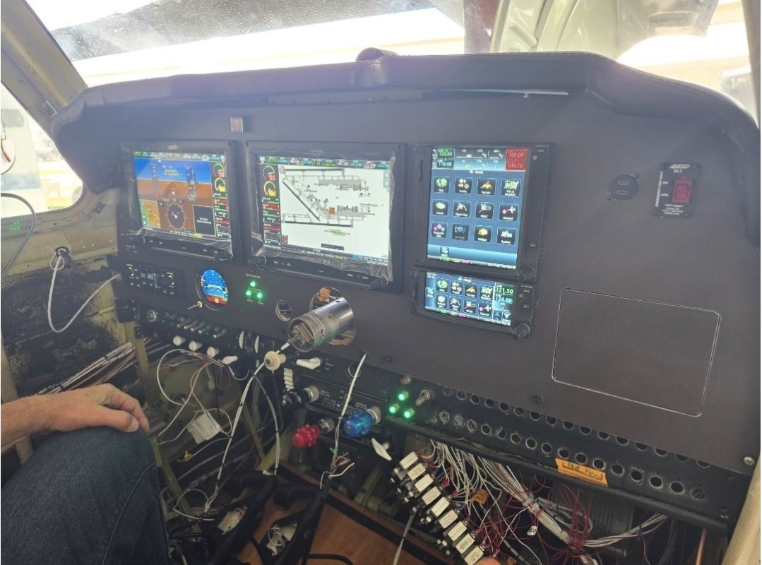Garmin G3X GDU460 10.6 In screens