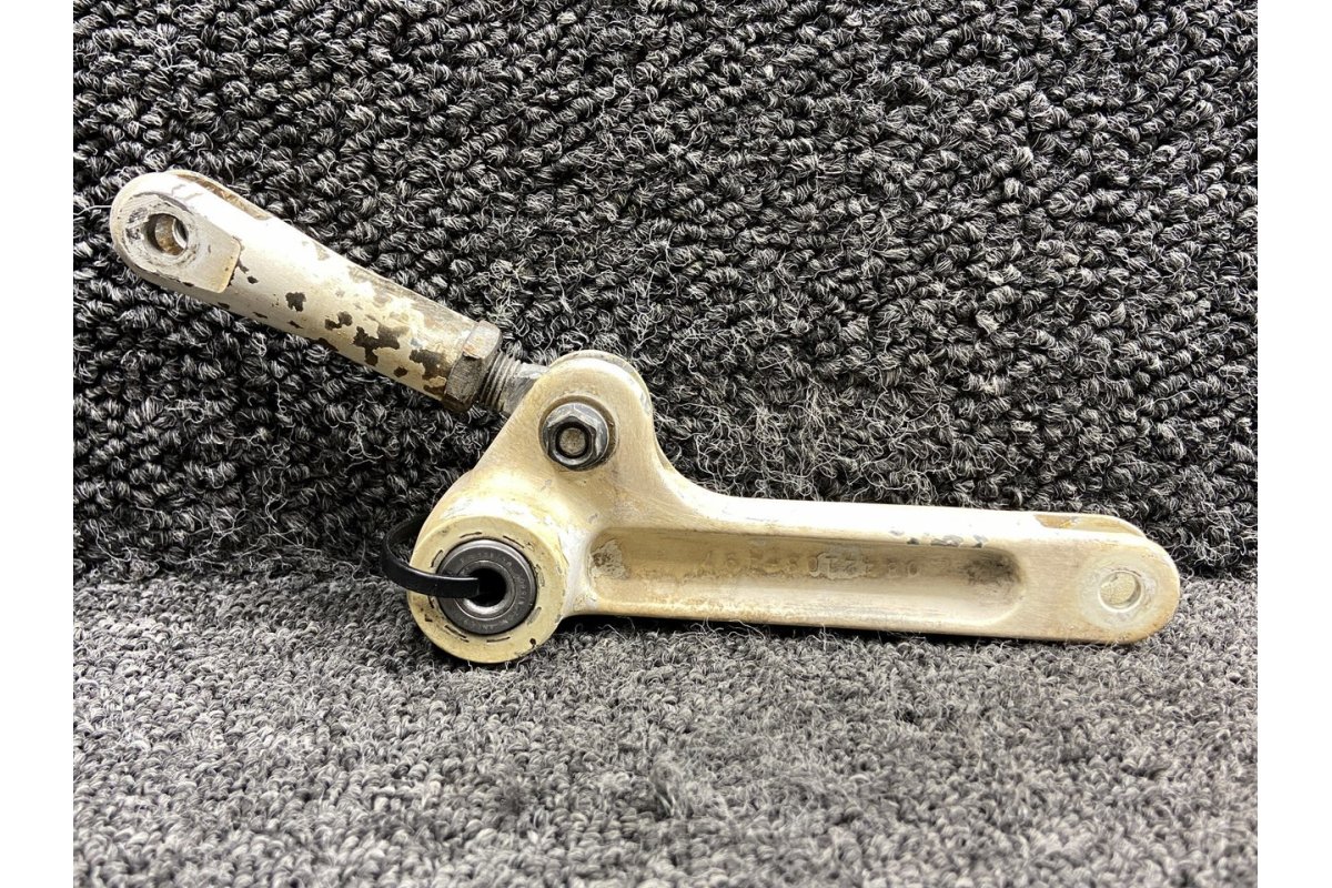 Cessna Aircraft Parts 0842108-3 (Casting#: 0842108-497) Cessna 310Q
