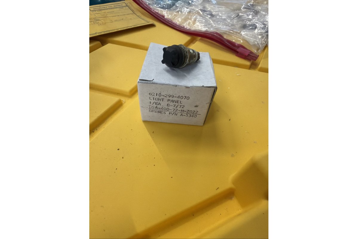 Grimes AIRCRAFT Panel LIGHT ASSEMBLY P
