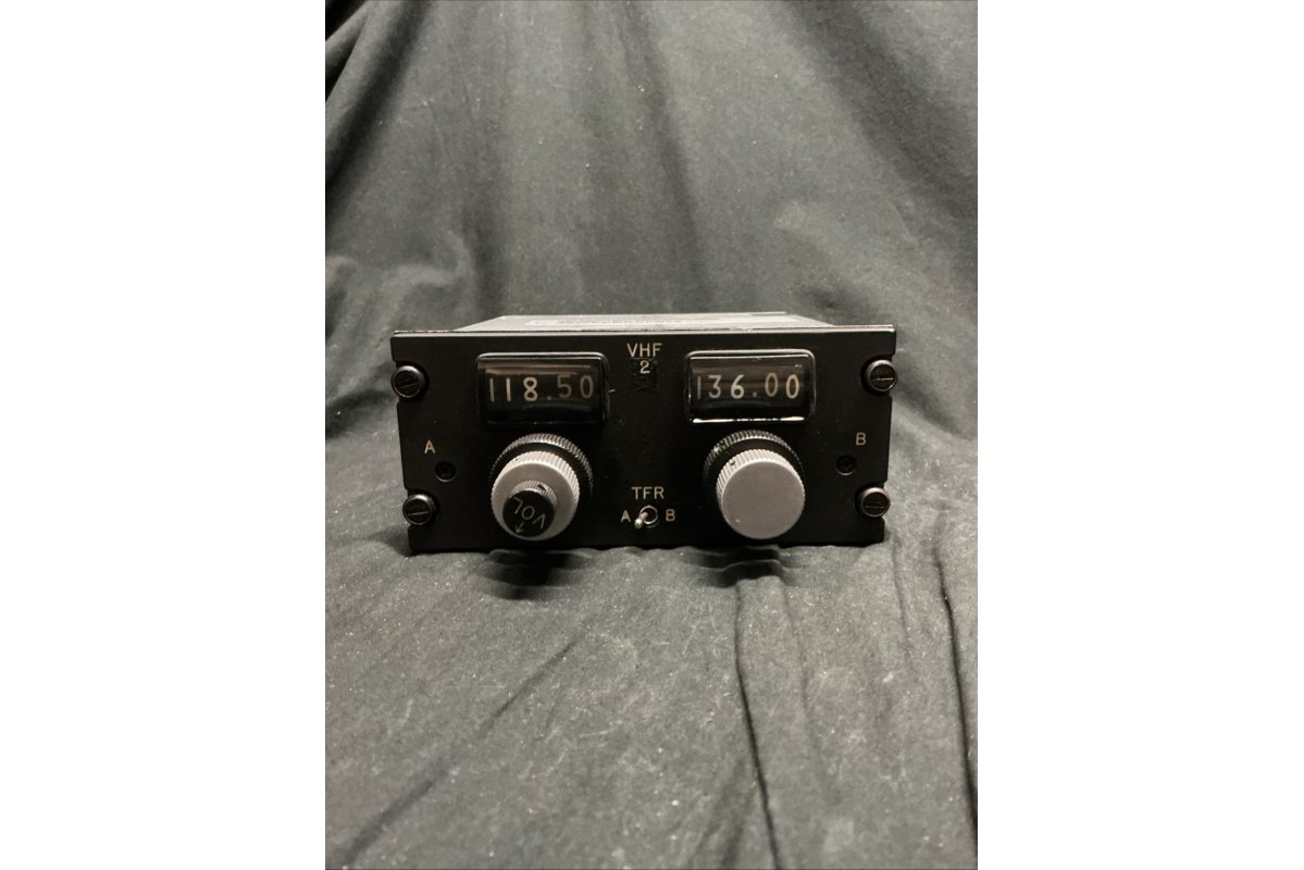 Gables Engineering Gables Aircraft VHF Control Head P