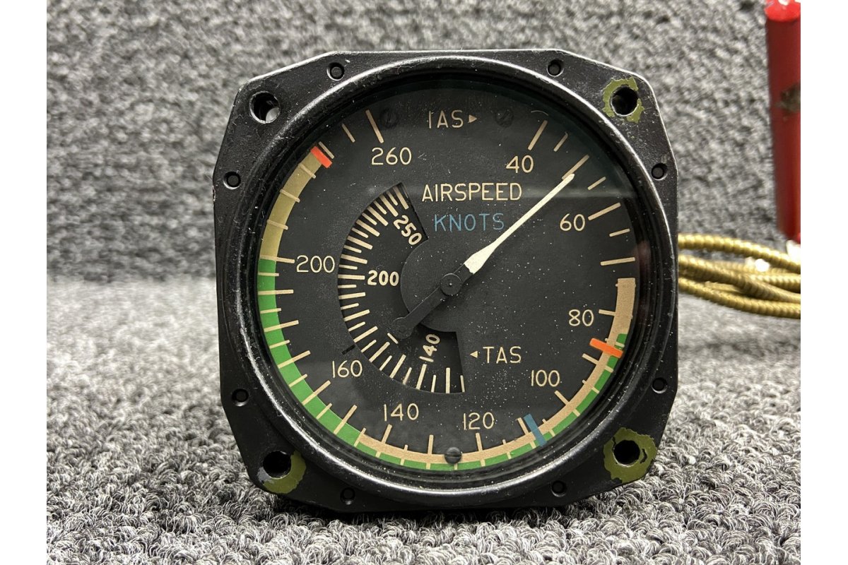 Us Gauge AW2823AK04 (Alt: C661045-0304RX) True Airspeed Indicator