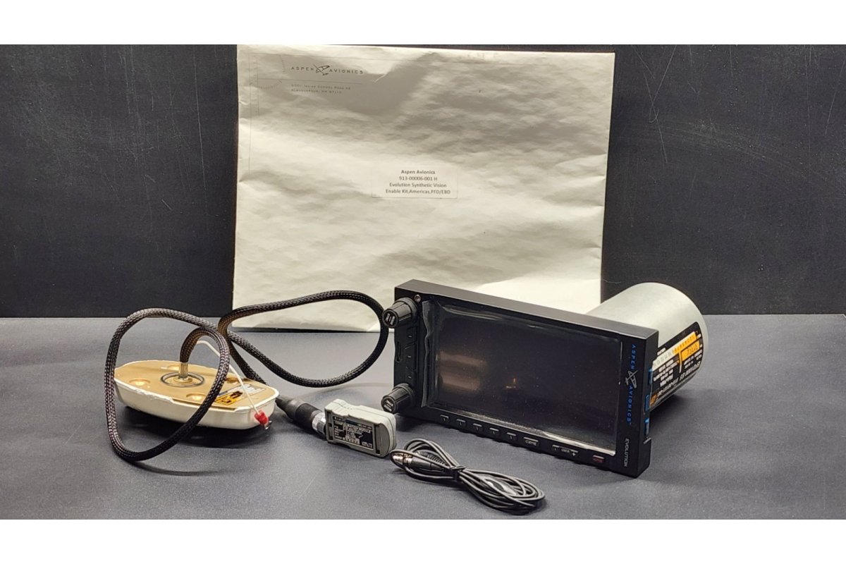 Aspen Avionics EFD1000 E5 P